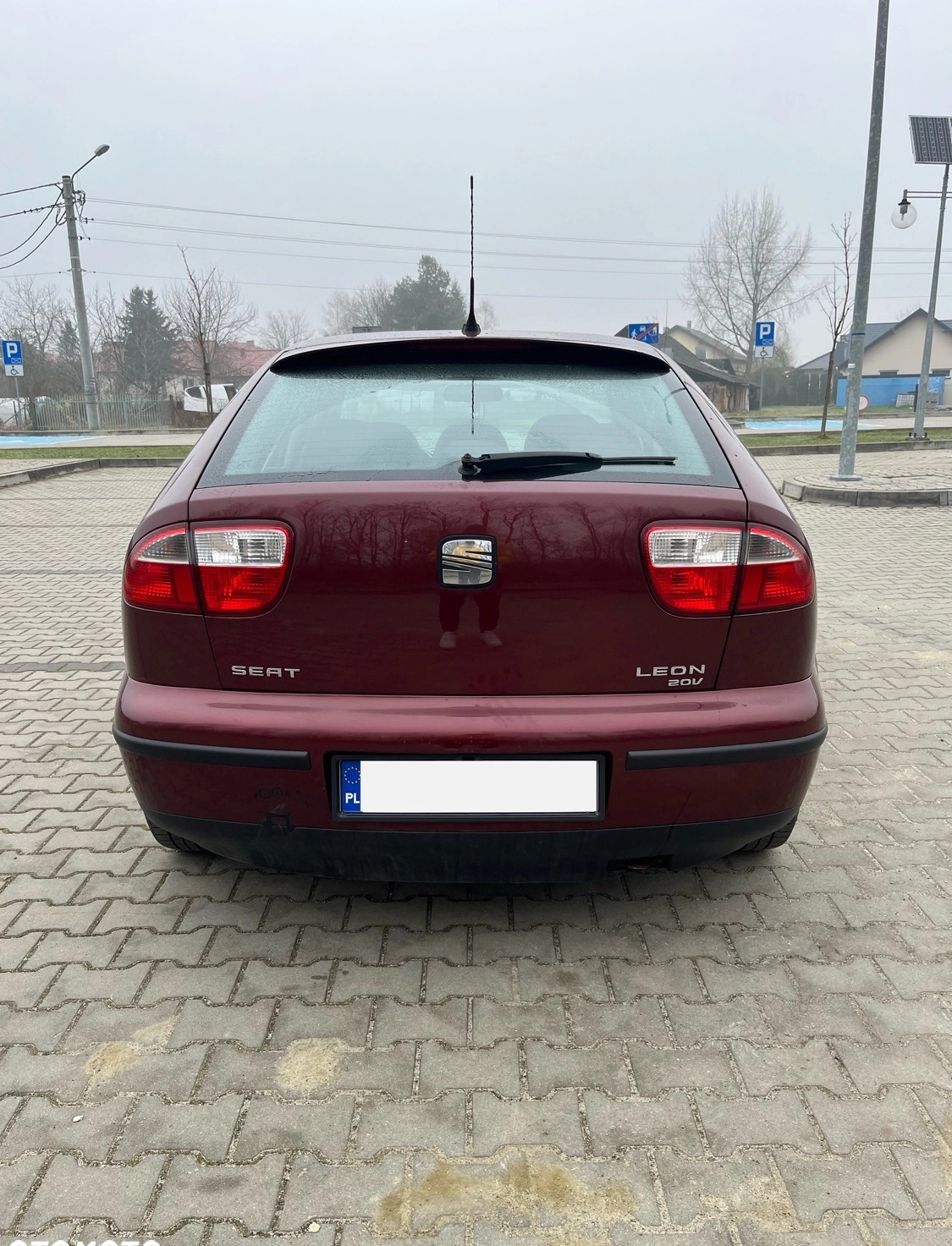 Seat Leon cena 7000 przebieg: 338700, rok produkcji 2003 z Otwock małe 121